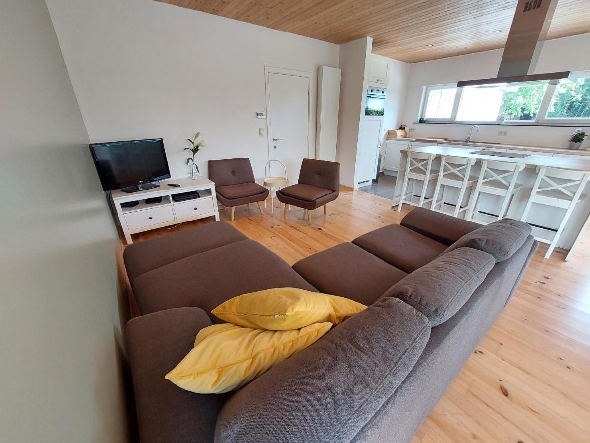 Vakantiewoning Met Permanent Verwarmd Zwembad En Sauna Koekelare 外观 照片